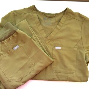 FIGS Olive Green Scrub Set | Size Small | Slim Fit | Yellow & Gray Tie